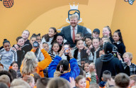 ROYALS - Willem-Alexander beim Start der 11. Königsspiele in Deventer