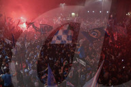 FUSSBALL - Napoli ist italienischer Meister: Fans feiern den Titel in Neapel