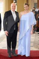 ROYALS - Kroenung von King Charles: Albert Fürst von Monaco und Charlene beim Empfang am Vorabend