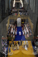 ROYALS - Kroenung von King Charles: King Charles erhält die St. Edward's Crown 