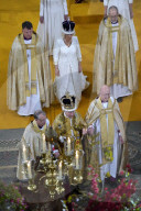 ROYALS - Kroenung von King Charles: King Charles erhält die St. Edward's Crown 