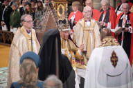 ROYALS - Kroenung von King Charles: King Charles erhält die St. Edward's Crown 