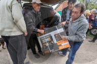 NEWS - Ukraine-Krieg: Verlegung von Stromgeneratoren in Dörfer der Region Charkiw