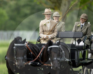 ROYALS - Lady Louise beim Pol Roger Meet der British Driving Society
