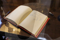 Prime Minister Rishi Sunak meets Volodymyr Zelenskyy