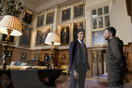 Prime Minister Rishi Sunak meets Volodymyr Zelenskyy