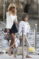 CANNES FILMFESTIVAL - Victoria Silvstedt verlässt das Hotel Eden-Roc in Antibes