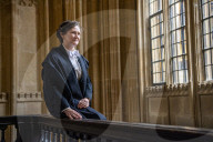 Oxford University's new vice-chancellor Irene Tracey to investigate staff pay and conditions