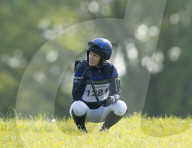 Zara Tindall reitet bei den Tweseldown Horse Trials