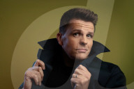 Jake Humphrey TV sports presenter.
