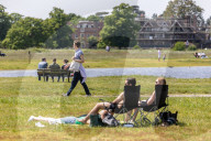 Sunshine and warm spring weather for London, UK. 
