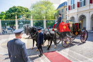 ROYALS - Der Königliche Palast Noordeinde in Den Haag eröffnet seine Tore für Besucher