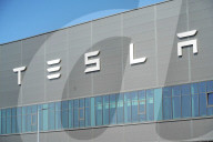 NEWS - Ein Jahr nach dem Produktionsstart: Die Tesla Gigafactory im brandenburgischen Grünheide