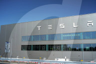 NEWS - Ein Jahr nach dem Produktionsstart: Die Tesla Gigafactory im brandenburgischen Grünheide