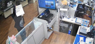 Phone shop thief  boxes clever