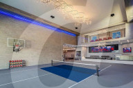 PEOPLE - Das neue Haus von Ben Affleck und Jennifer Lopez  in Beverly Hills hat 12 Schlafzimmer und 24 Bäder