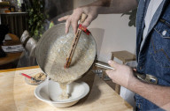 No milk, no rolled oats and always add salt: how to make porridge like a champion