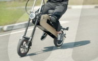 Foldable bamboo e-scooter                            
