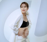 Makeover for pregnant women highlights their growing tummy.                              