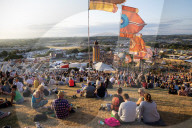 Streakers, heat seekers and all-star surprises: Saturday at Glastonbury 2023