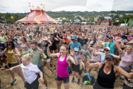 Joe Wicks gets the crowd exercising at Glastonbury 2023