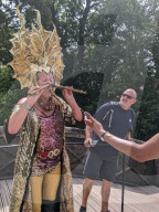 Streakers, heat seekers and all-star surprises: Saturday at Glastonbury 2023