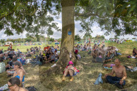 Streakers, heat seekers and all-star surprises: Saturday at Glastonbury 2023