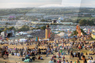 Streakers, heat seekers and all-star surprises: Saturday at Glastonbury 2023
