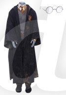 Carrie Fisher's Princess Leia dres sfails to sell at auction despite $1million bid.                                        