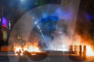 NEWS - Zwischenfälle in der vierten Nacht der Gewalt in Charenton-le-Pont, Frankreich