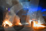 NEWS - Zwischenfälle in der vierten Nacht der Gewalt in Charenton-le-Pont, Frankreich