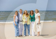 ROYALS - Fototermin mit König Willem-Alexander und Königin Maxima , Prinzessin Amalia, Prinzessin Alexia und Prinzessin Ariane