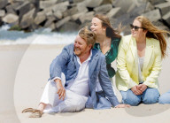 ROYALS - Fototermin mit König Willem-Alexander und Königin Maxima , Prinzessin Amalia, Prinzessin Alexia und Prinzessin Ariane