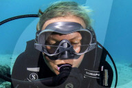 Underwater reading glasses bring the deep into focus.              