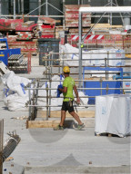 NEWS - Mailand 2026: Die Arbeiten für den Bau des olympischen Dorfes gehen trotz der grossen Hitze