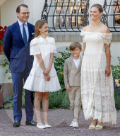 ROYALS - Die schwedische Königsfamilie beim Konzert in Borgholm anlässlich des Victoriatags auf Öland
