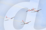 NEWS -  Die Schweizer PC-7-Kunstflugstaffel am Himmel beim Finale der Swiss Open Gstaad