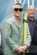 PEOPLE - Robbie Williams bei der Pressekonferenz zum Ski Opening 2023 in Schladming