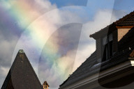 FEATURE - Regenbogen am Himmel über der Hauptstadt Bern