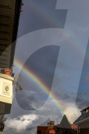 FEATURE - Regenbogen am Himmel über der Hauptstadt Bern