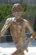 Rolling Stones Mick Jagger and Keith Richards get statues in their home town