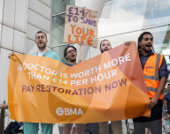 Striking junior Doctors on the BMA (British Medical Association) picket line outside University College Hospital, London, Great Britain 
11th August 2023.