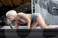 Amyl and the Sniffers live at Oyafestivalen 2023, Oslo, Norway
