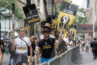 PEOPLE - Promis beim SAG-AFTRA-Streik in New York