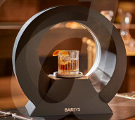 Home robot cocktail maker looks like work of art