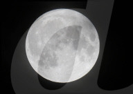 Blue Supermoon in London, UK.