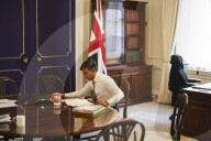 Prime Minister Rishi Sunak calls President Zelenskyy