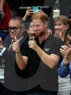 ROYALS - Prince Harry besucht Rollstruhl-Rugbymatch an den Invictus Games in Duesseldorf