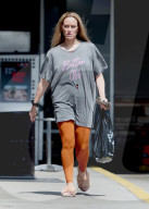 Dancing With The Stars glamour girl Peta Murgatroyd looks unrecognizable as she goes makeup free and pumps gas in her slippers on a hot summer day in Los Angeles.
