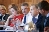 Transport Secretary Mark Harper Hosts Maritime Industry Round Table